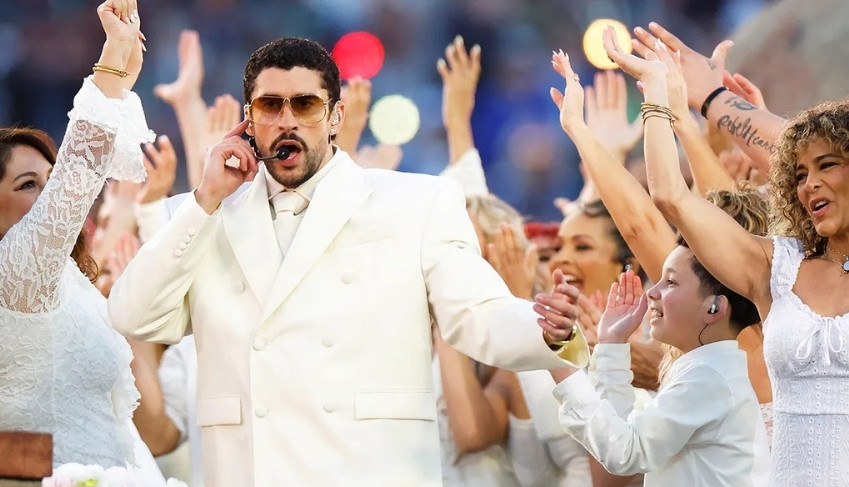 Bad Bunny’nin Super Bowl sahne kostümü